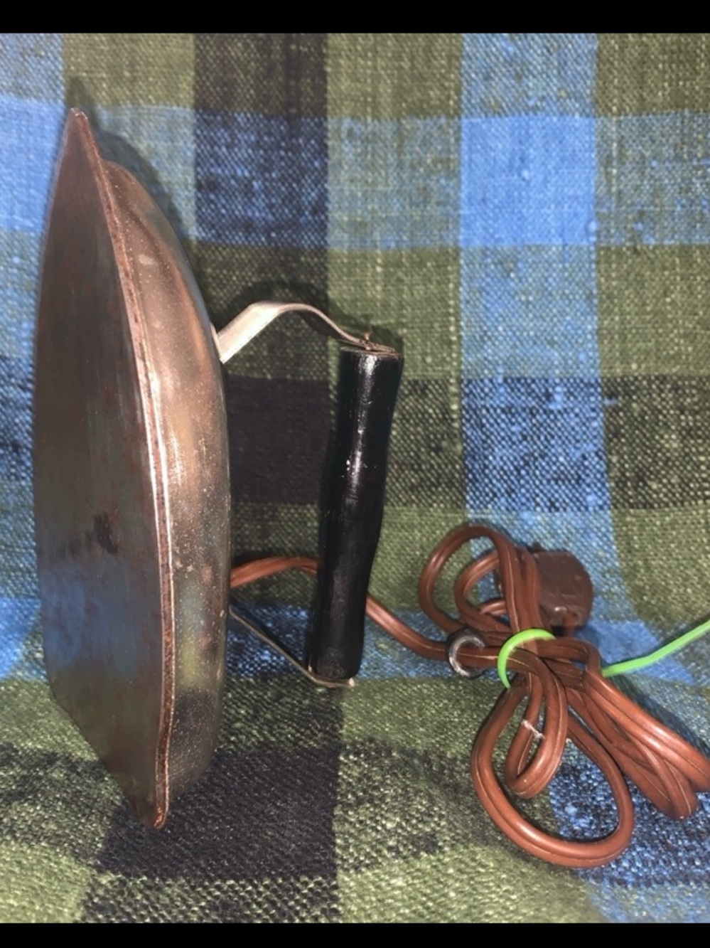 Vintage 1920-1940 Electric Sad Boudoir  Iron